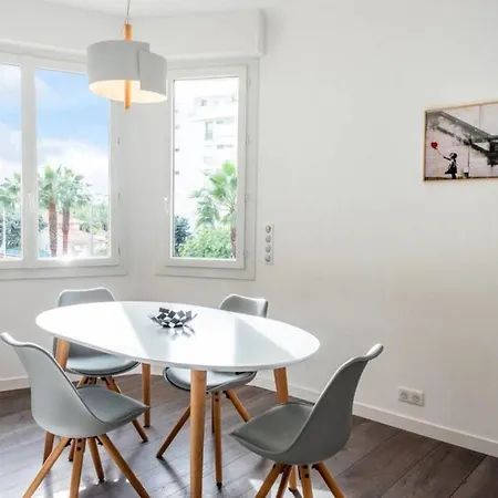 Spacious 6 Pax Flat Near Croisette And Beach *