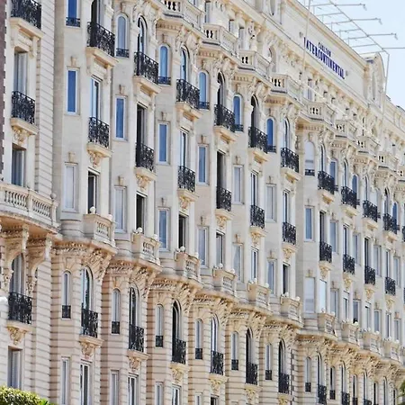 Апартаменты Spacious 6 Pax Flat Near Croisette And Beach Канны