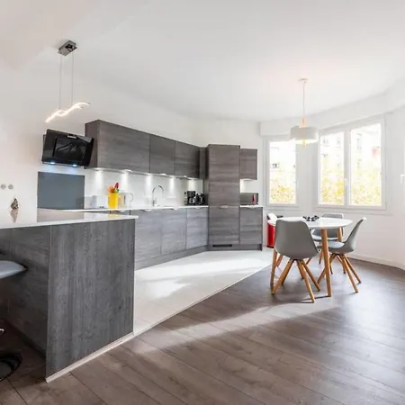 Spacious 6 Pax Flat Near Croisette And Beach Cannes